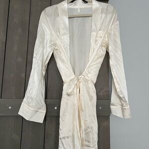 SKIMS Silk Robe